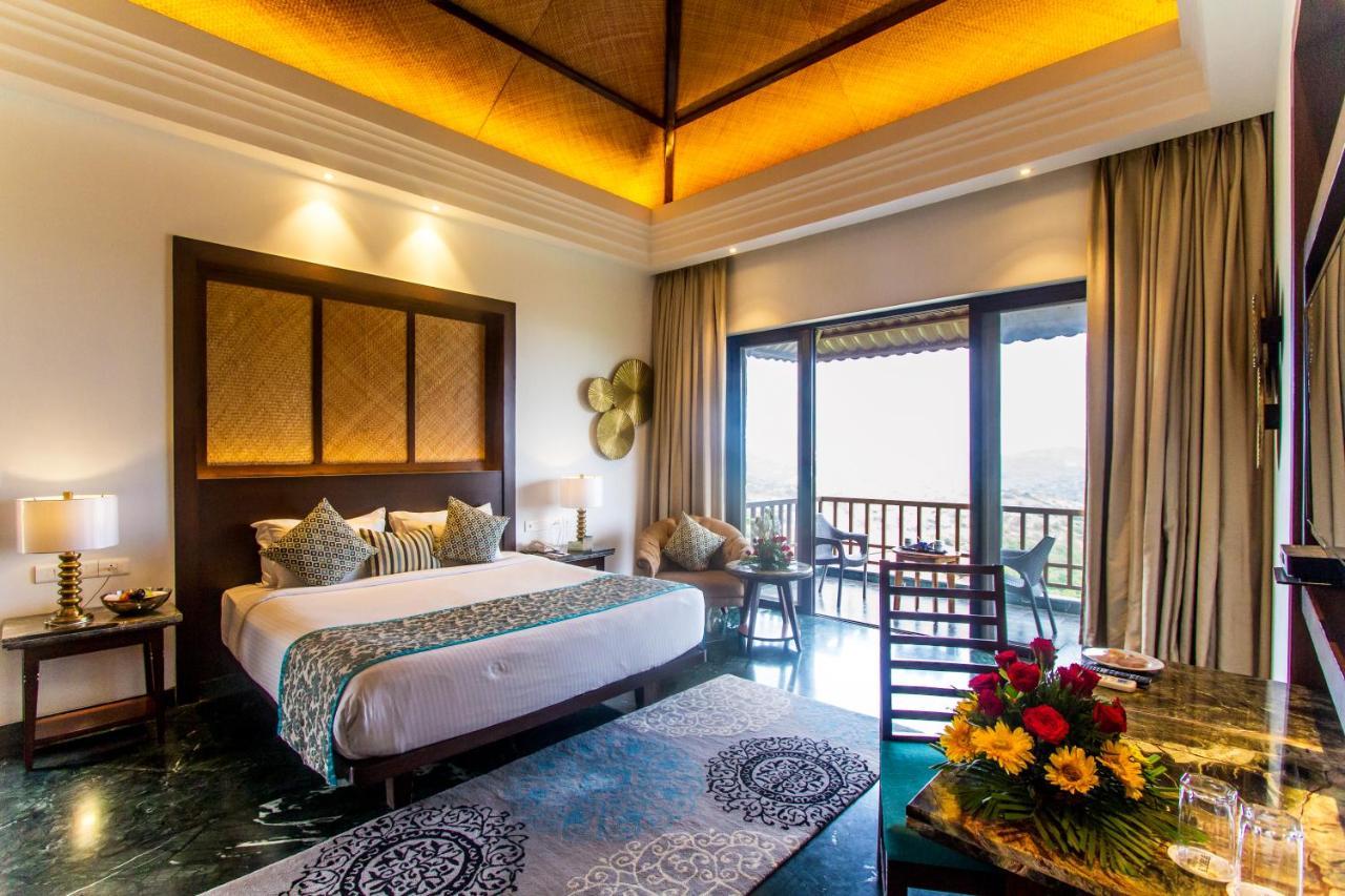 Hotel The Ananta Udaipur Exterior foto