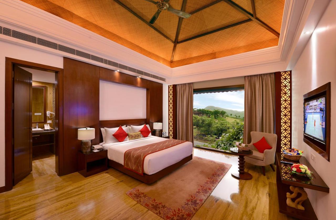 Hotel The Ananta Udaipur Exterior foto
